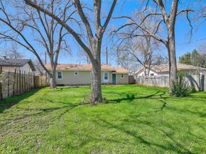 405 S Pine ST, Georgetown TX 78626