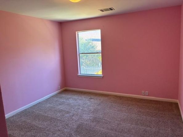 825 Barefoot CV, Round Rock TX 78665