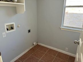 825 Barefoot CV, Round Rock TX 78665