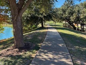 825 Barefoot CV, Round Rock TX 78665