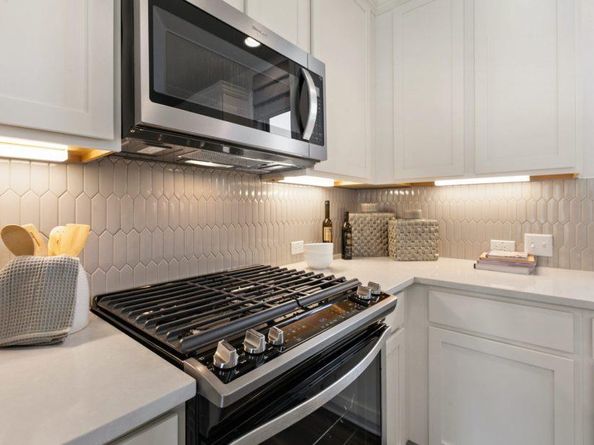 16703 Radiant DR, Manor TX 78653