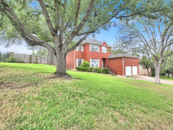 6001 Sierra Arbor CT, Austin TX 78759
