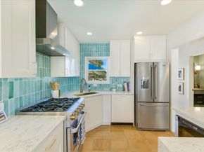 1204 E Live Oak ST, Austin TX 78704