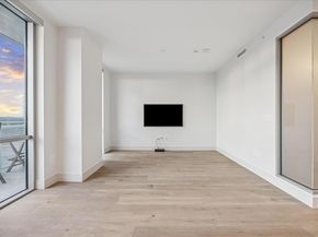 222 West Ave 2804, Austin TX 78701
