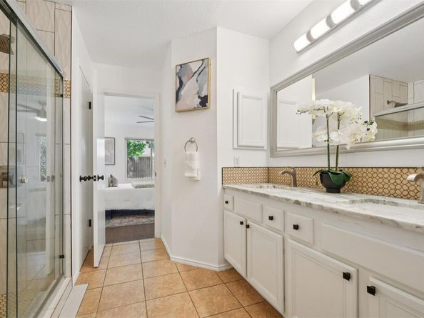 9607 Copper Creek DR, Austin TX 78729