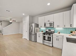 2233 Calvert DR, Leander TX 78641