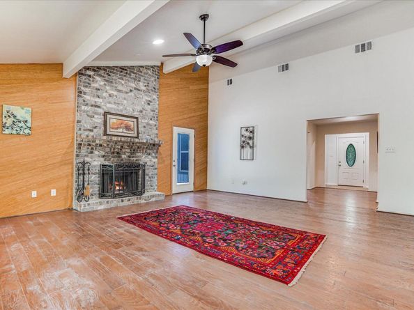 12739 Burson DR, Manchaca TX 78652