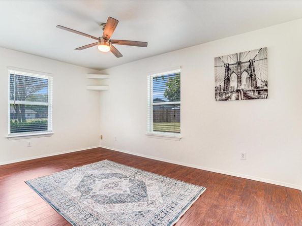 12739 Burson DR, Manchaca TX 78652