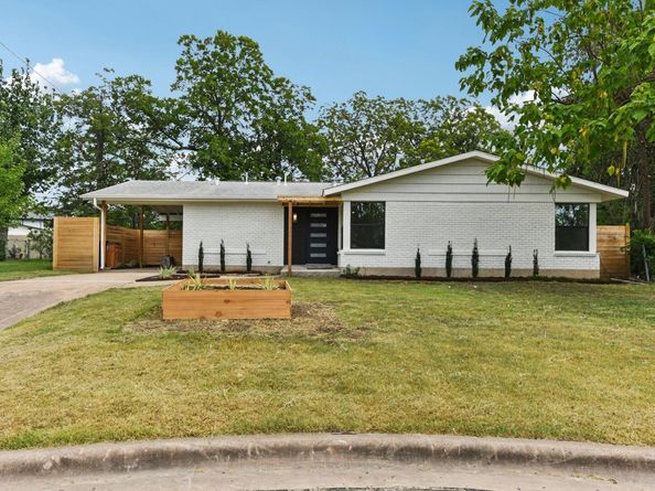 7503 Carriage DR, Austin TX 78752