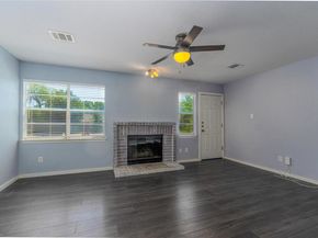 1845 River Crossing CIR C, Austin TX 78741