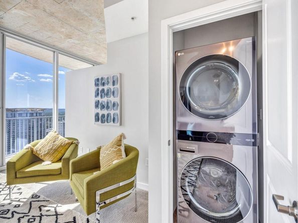 360 Nueces ST 2906, Austin TX 78701