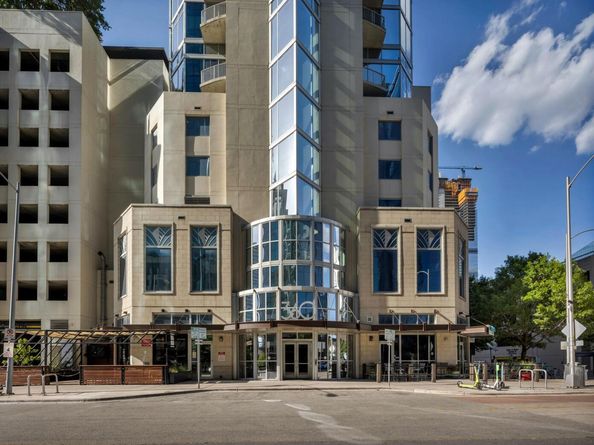 360 Nueces ST 2906, Austin TX 78701