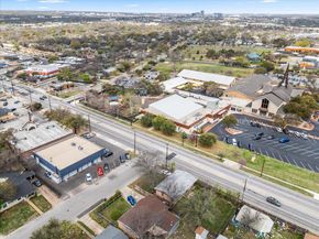 7813 Northwest DR, Austin TX 78757