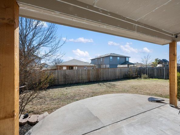 1016 Flanagan DR, Leander TX 78641