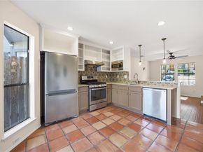 1411 Gracy Farms LN 52, Austin TX 78758