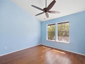 1411 Gracy Farms LN 52, Austin TX 78758