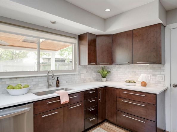 5423 Fairmont CIR, Austin TX 78745