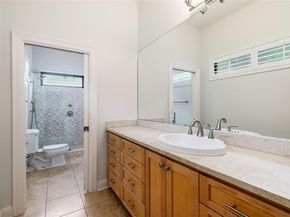 3511 Arrowhead DR, Austin TX 78731