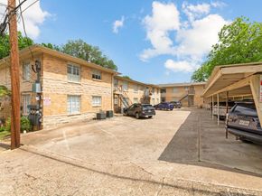 301 E 34th ST 107, Austin TX 78705
