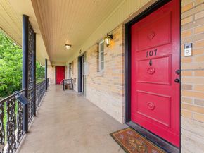 301 E 34th ST 107, Austin TX 78705