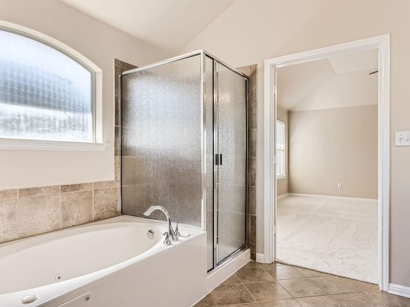 7701 Crackling Creek DR, Austin TX 78736