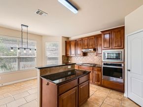 7701 Crackling Creek DR, Austin TX 78736