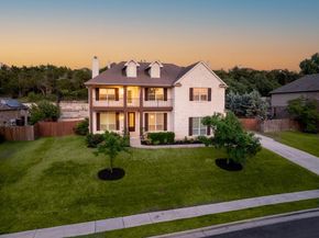 7701 Crackling Creek DR, Austin TX 78736