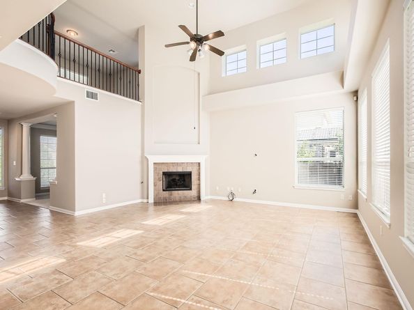 7701 Crackling Creek DR, Austin TX 78736