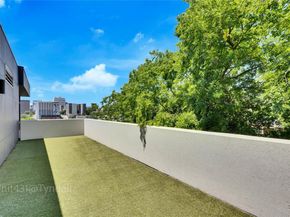 800 Embassy DR 431, Austin TX 78702
