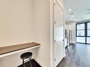 800 Embassy DR 431, Austin TX 78702