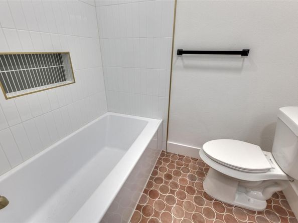 4209 Everest LN, Austin TX 78727
