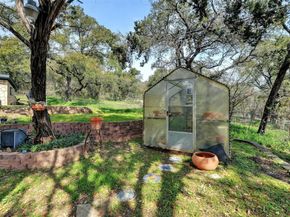 10612 Lakeside DR, Jonestown TX 78645