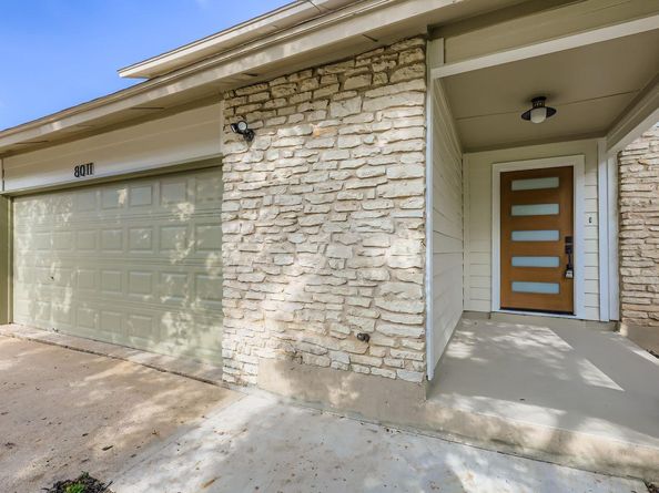 8011 Scotland Yard, Austin TX 78759