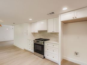 8011 Scotland Yard, Austin TX 78759