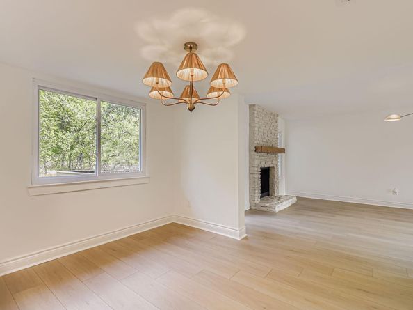 8011 Scotland Yard, Austin TX 78759