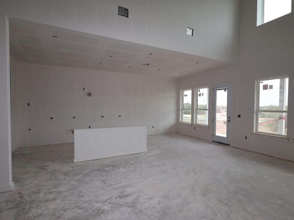 816 Purmela ST, Leander TX 78641