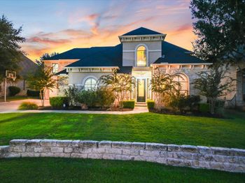 105 Whitley DR