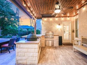 105 Whitley DR, Austin TX 78738