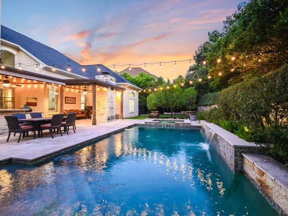 105 Whitley DR, Austin TX 78738