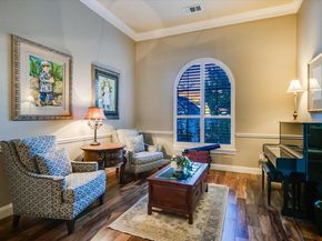 105 Whitley DR, Austin TX 78738