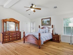 10608 Portrush Ct, Austin TX 78747