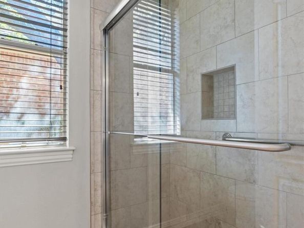 1240 Pine Forest CIR, Round Rock TX 78665