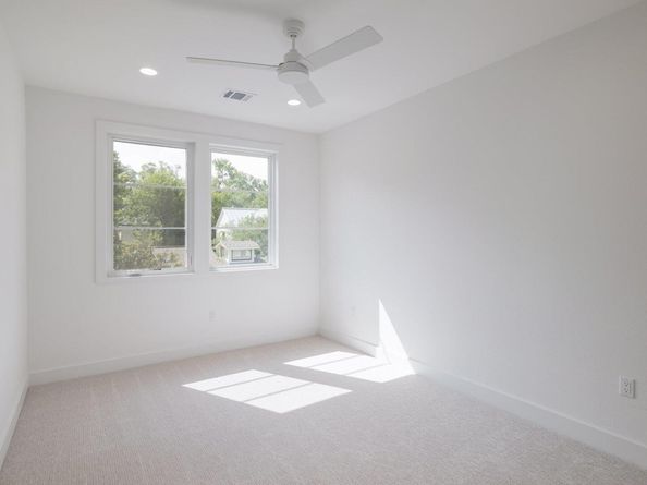 1703 Piedmont Ave, Austin TX 78757