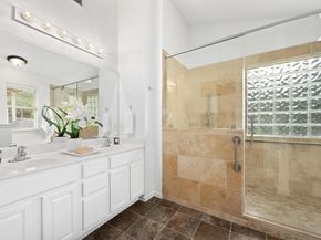 10713 Chippenhook CT, Austin TX 78748