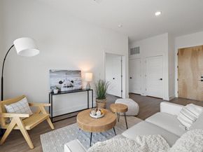 1811 Webberville RD 1209, Austin TX 78721