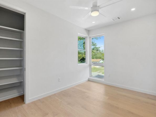 613 Clifford DR A, Austin TX 78745