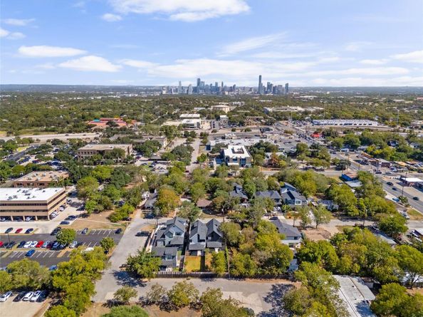 613 Clifford DR A, Austin TX 78745