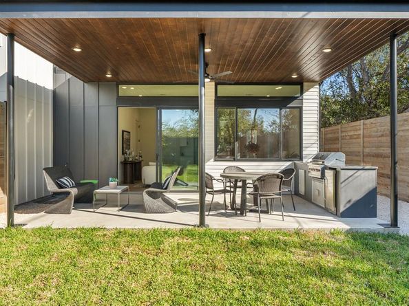 613 Clifford DR A, Austin TX 78745