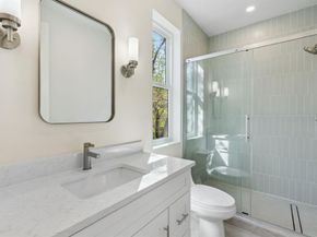 613 Clifford DR A, Austin TX 78745