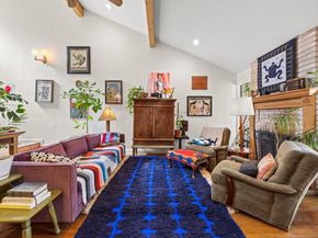 8906 Parkfield DR B, Austin TX 78758
